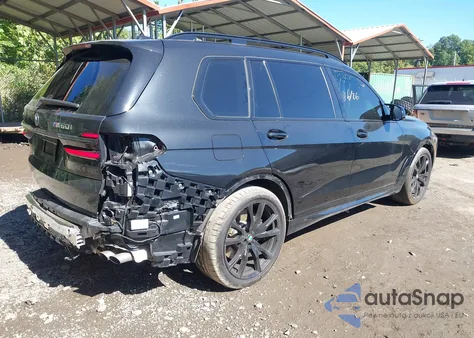 2024 BMW X7 M60I z USA, uszkodzony, nr VIN 5UX33EM0XR9U07116